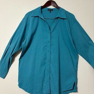 Eileen Fisher Teal Button Up Blouse w Side Slits, V Neck‎ and Long Sleeves. M